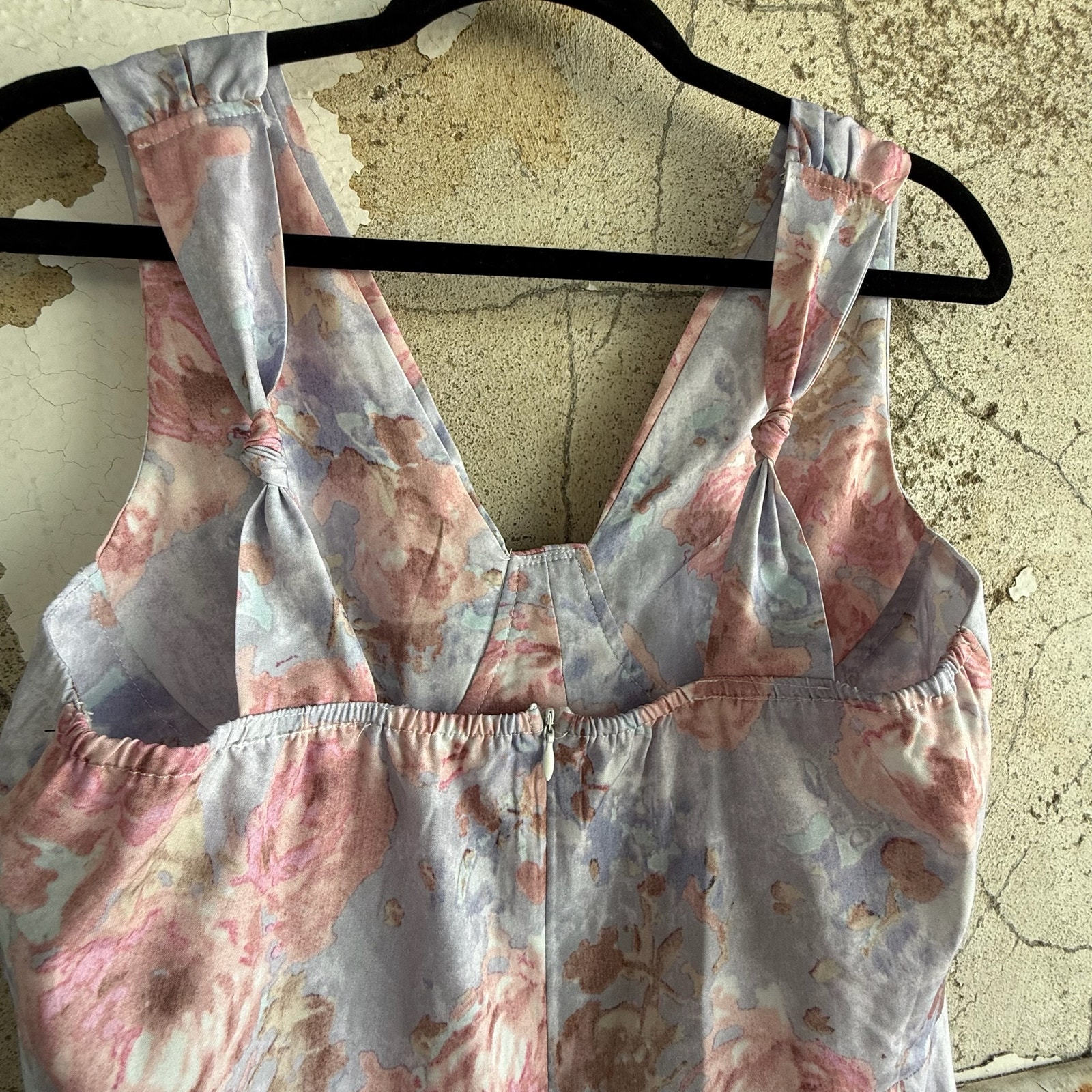 Romantic Floral Ruched Midi Dress Sleeveless Watercolor Knotted Strap Size M — image 7 of 8